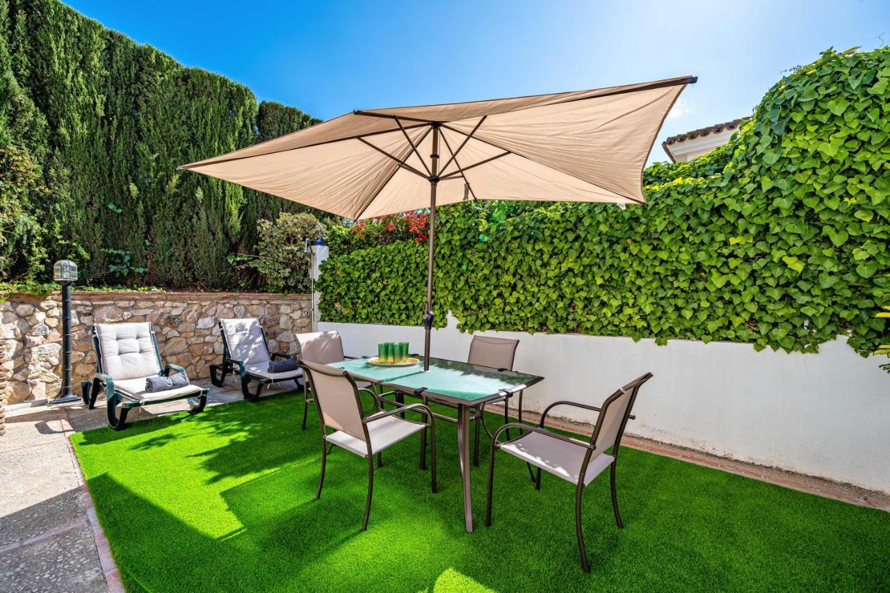 Carmen Garden & Parking Appartement