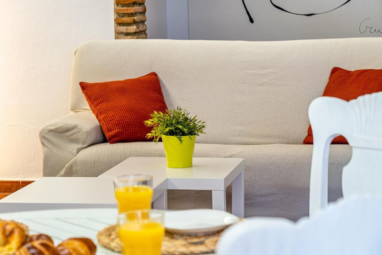 Carmen Garden & Parking Appartement